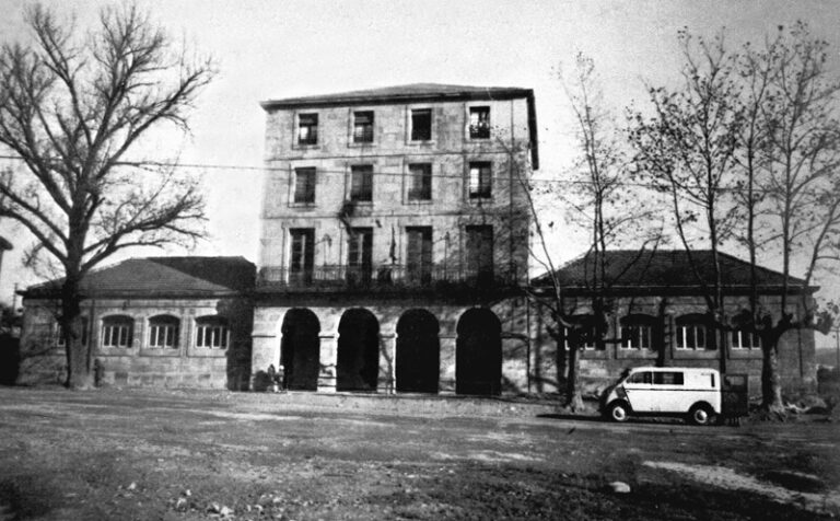 Antiguo Ayuntamiento en el barrio de Erandio Goikoa